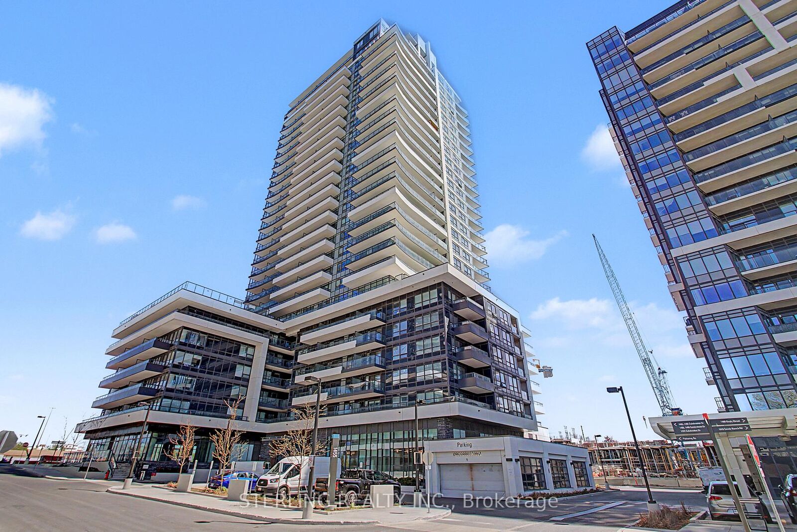 Property Photo: 1455 Celebration Drive 2803 ON L1W 0C3