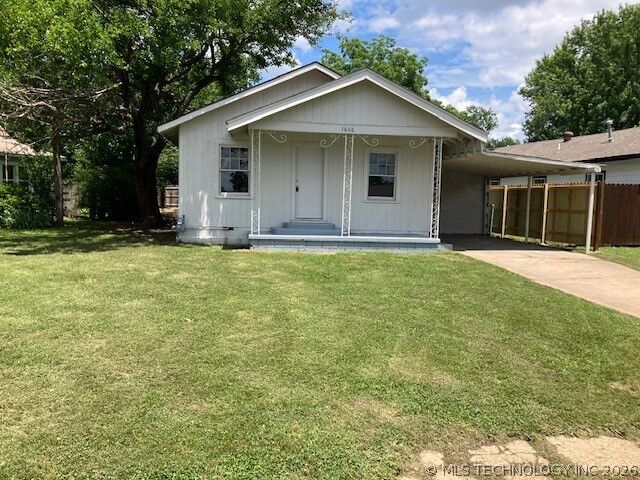 Property Photo:  1606 Callahan Street  OK 74403 