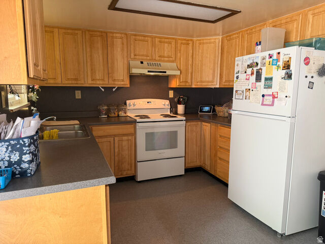Property Photo: 706 W 1800 N UT 84601