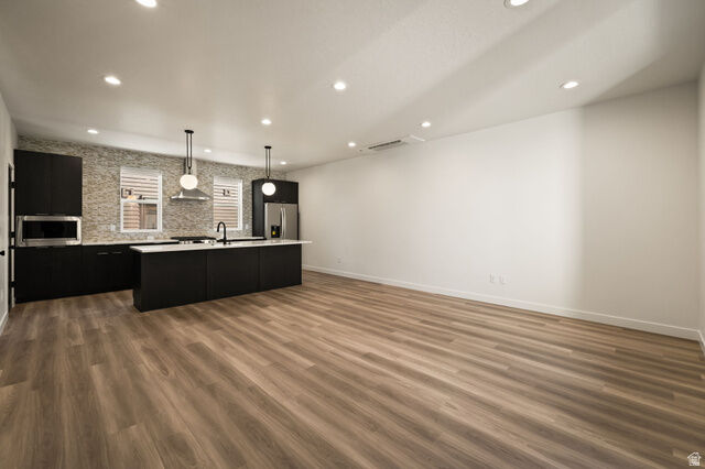 Property Photo: 616 E Rita Pl S 51 UT 84107