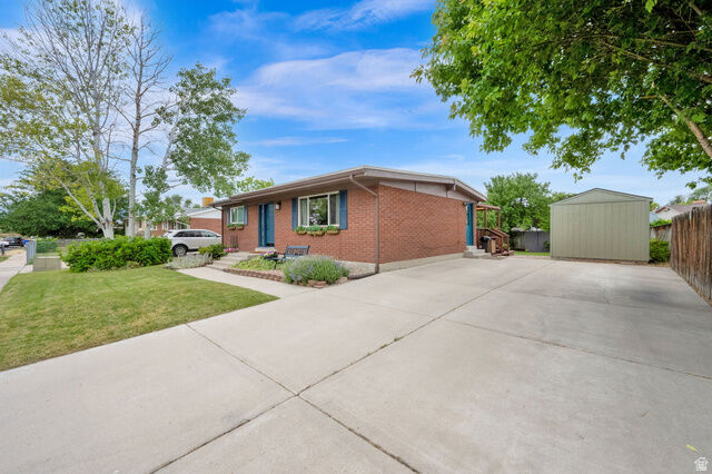 Property Photo: 2839 W 7550 S UT 84084