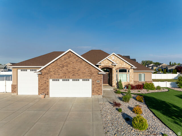 Property Photo: 3373 N 2675 W UT 84404