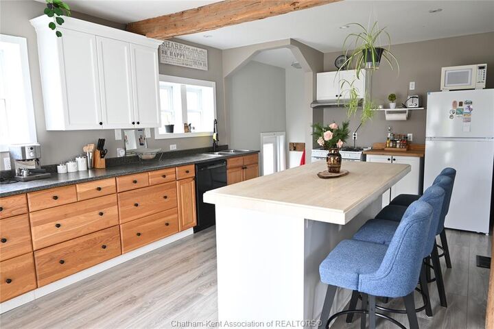 Property Photo: 282 Victoria Street ON N0P 1T0