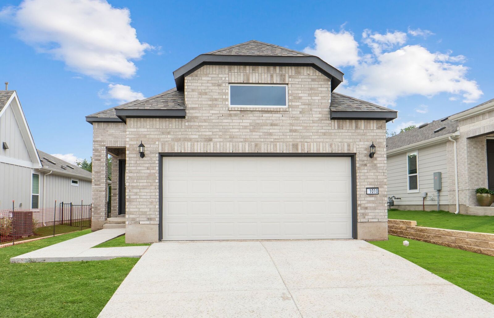 Property Photo:  1010 Martingale Street  TX 78633 