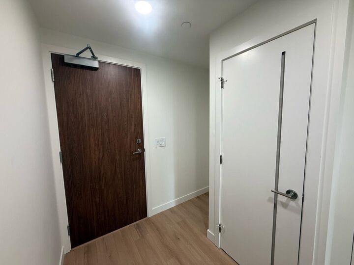 Property Photo: 133 West 49th Avenue 413 BC V5Y 2Z7