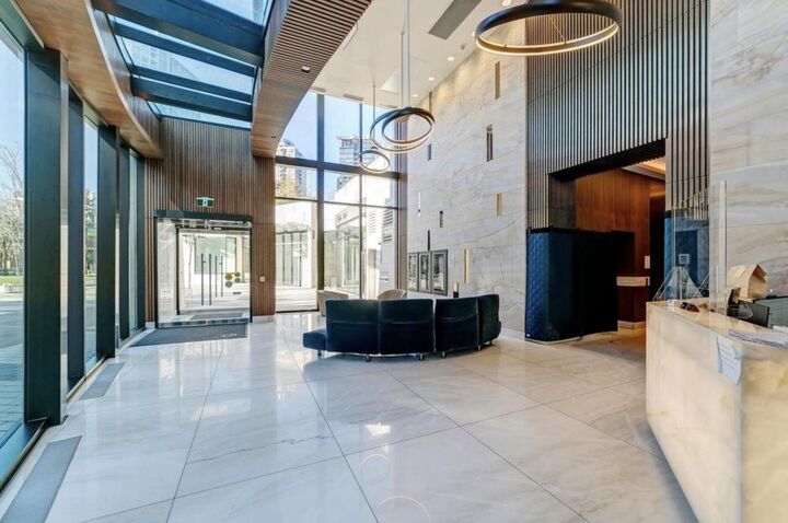 Property Photo:  89 Nelson Street 403  BC V6Z 0E7 