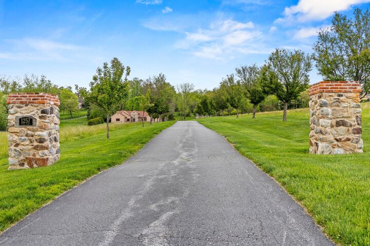 Property Photo:  1257 Water Street  PA 17368 