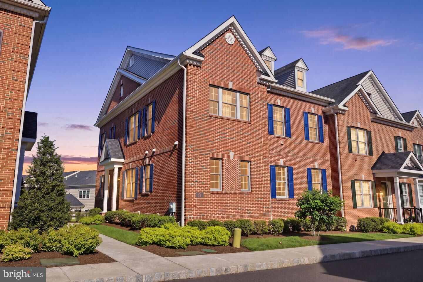 Property Photo:  75 Creekview Lane  PA 19067 