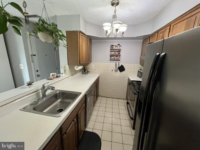 Property Photo:  1009 Aspen Drive  NJ 08536 