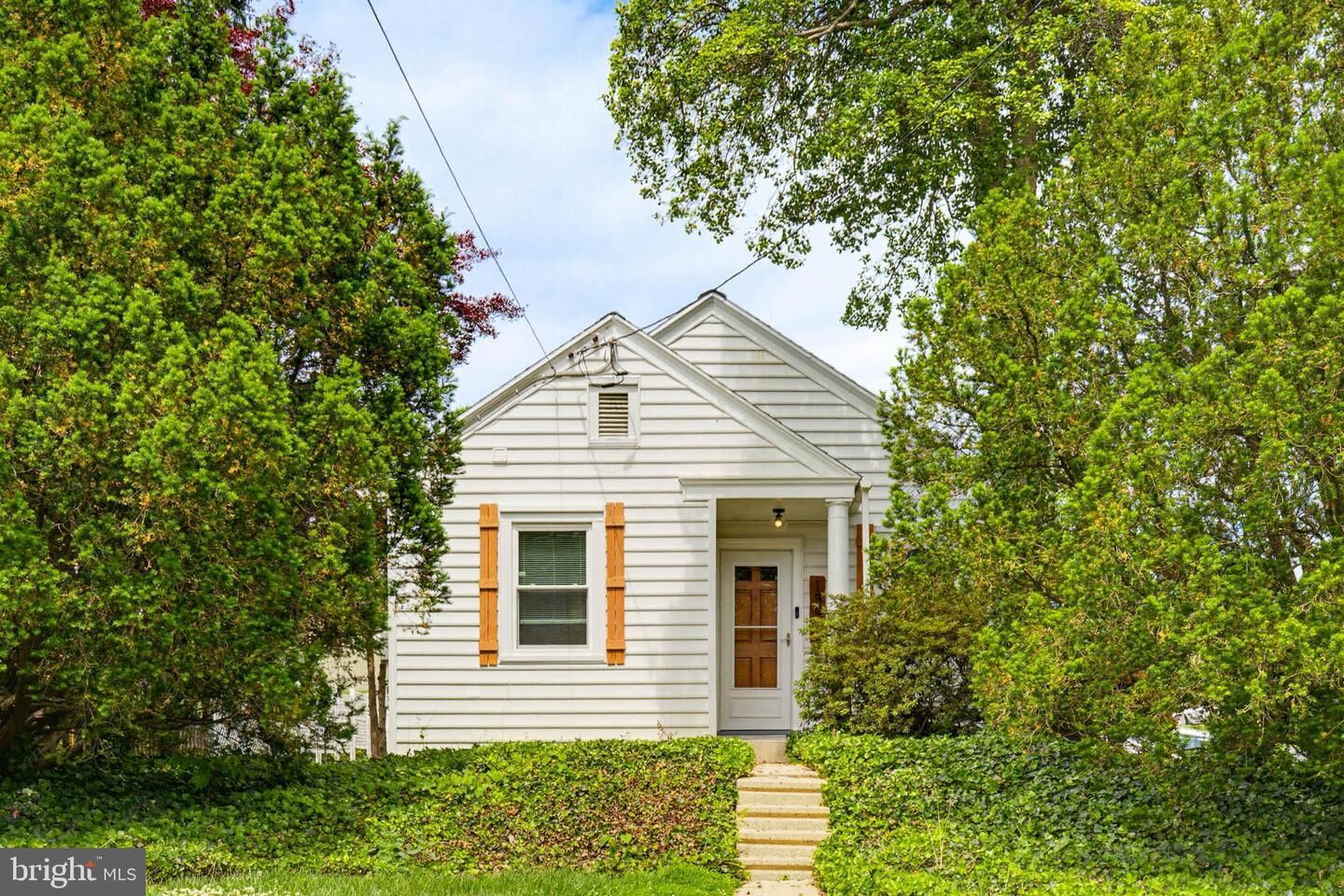 Property Photo:  139 Montrose Avenue  PA 17603 