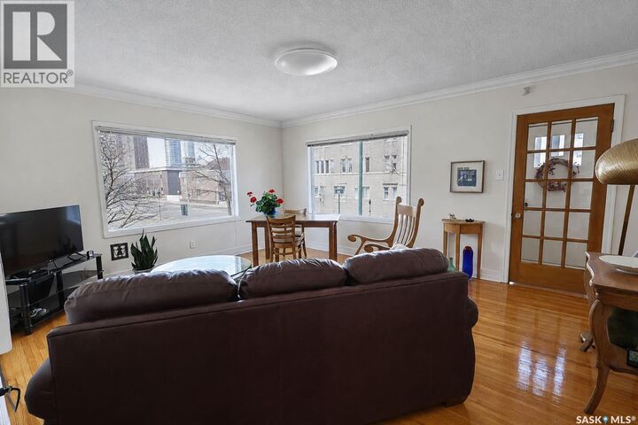 Property Photo:  201 8th Street E  SK S6V 0V9 