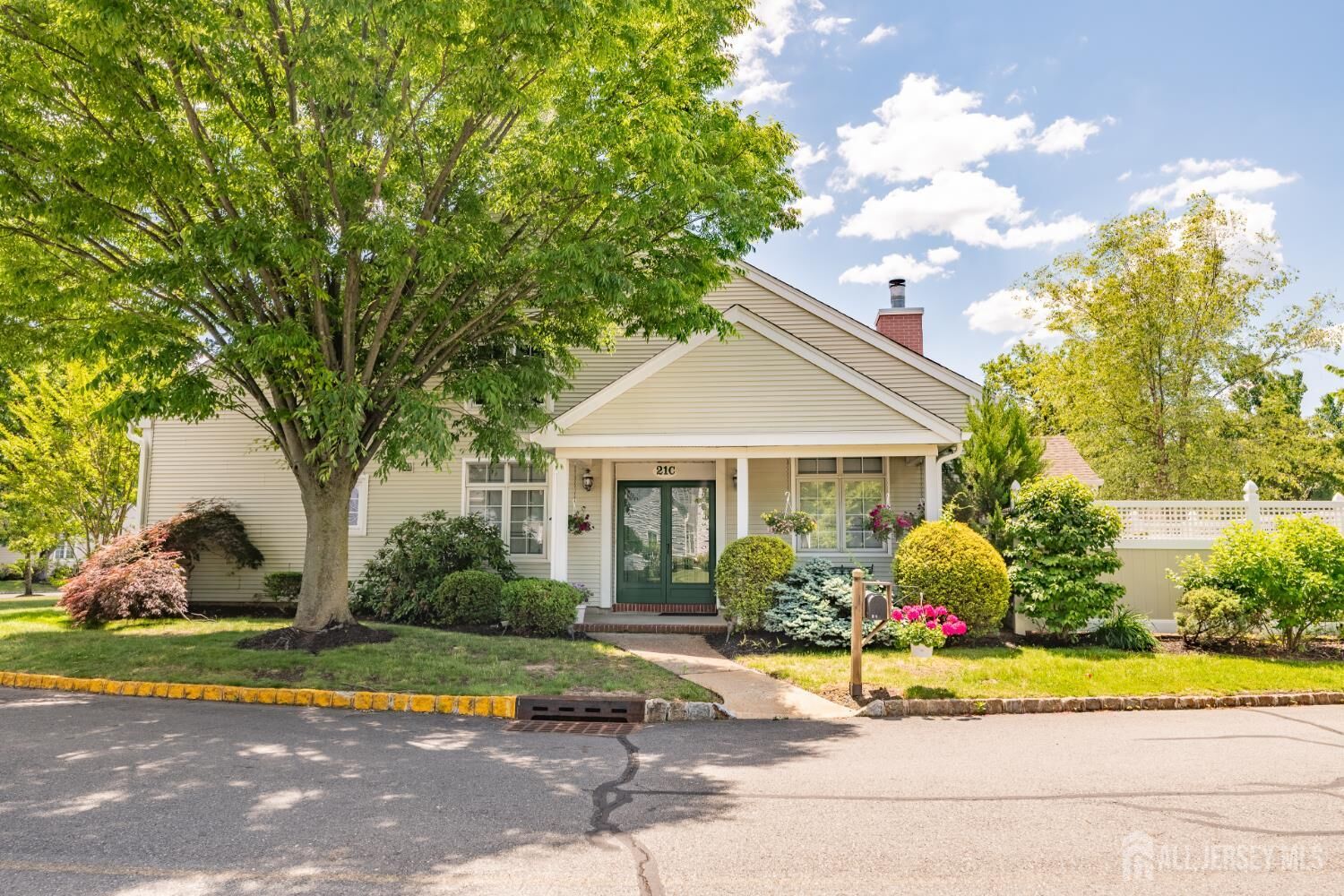 Property Photo:  21 Rutland Lane C  NJ 08831 