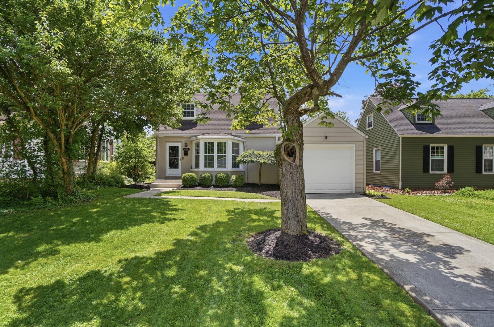 Property Photo: 539 Colonial Avenue OH 43085