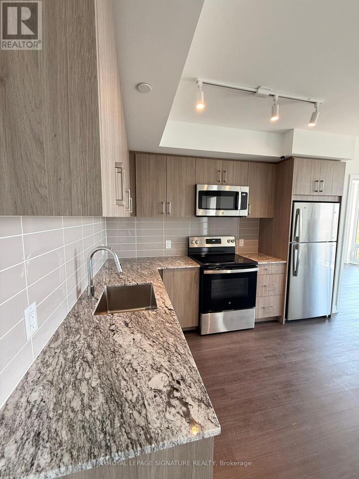 Property Photo:  4000 Eglinton Avenue West 622  ON M9A 4M2 