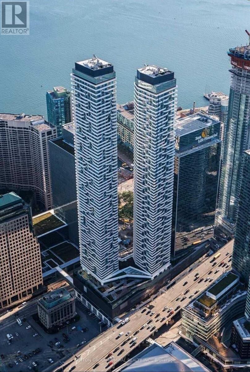 Property Photo: 100 Harbour Street 1011 ON M5J 0B5
