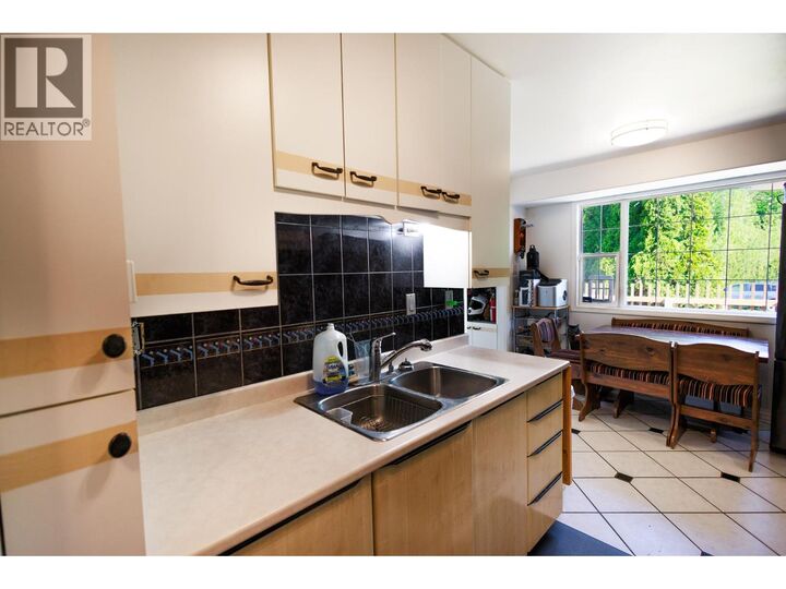 Property Photo: 4523 Graham Avenue BC V8G 1A2