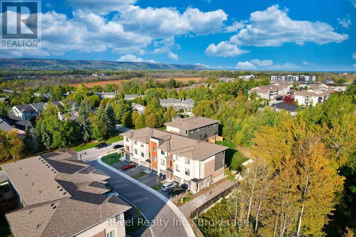 Property Photo:  14 Winters Crescent  ON L9Y 5T1 