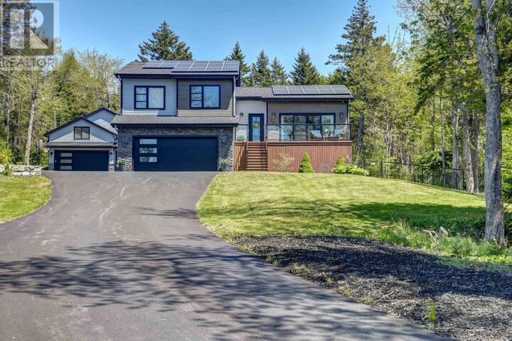 Property Photo:  723 McCabe Lake Drive  NS B4E 0N7 