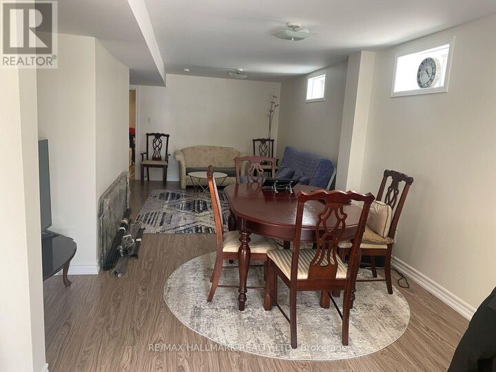 Property Photo:  15 Bingham Street  ON L4C 8Y6 