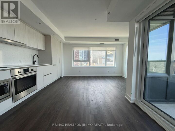 Property Photo:  609 Sherbourne Street 1104  ON M4X 0A4 