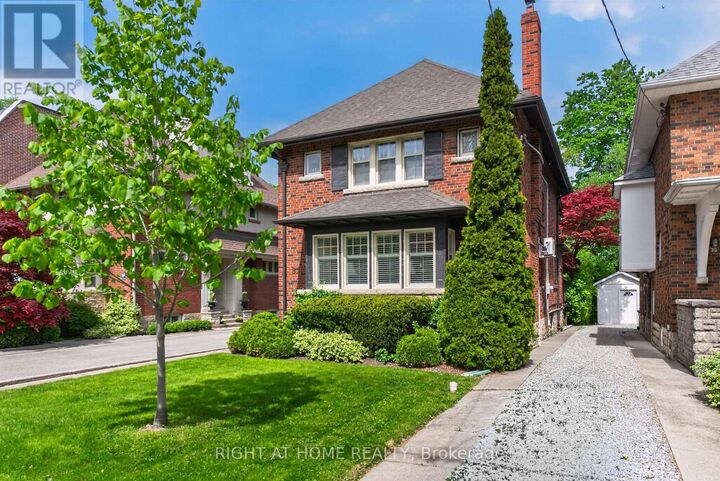 Property Photo:  37 Heather Street  ON M4R 1Y4 