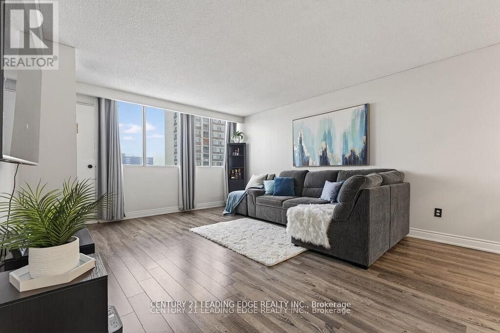 Property Photo: 40 Bay Mills Boulevard 707 ON M1T 3P5