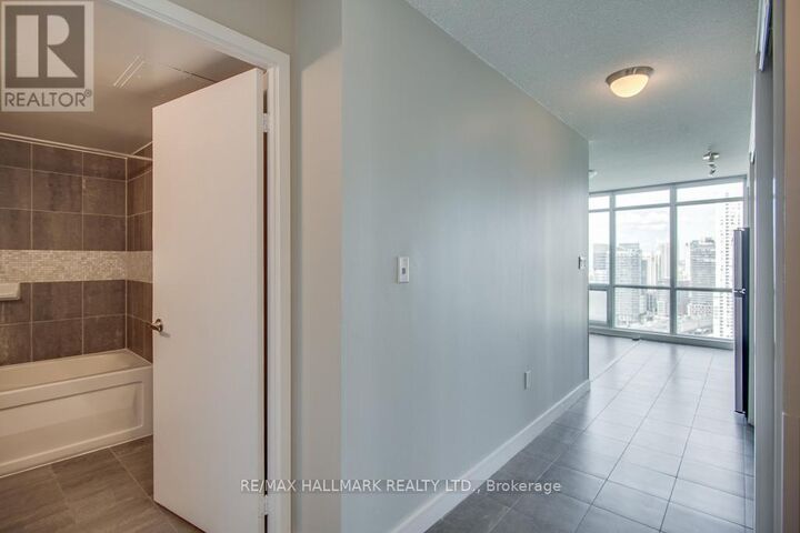 Property Photo:  11 Brunel Court 3016  ON M5V 3Y3 