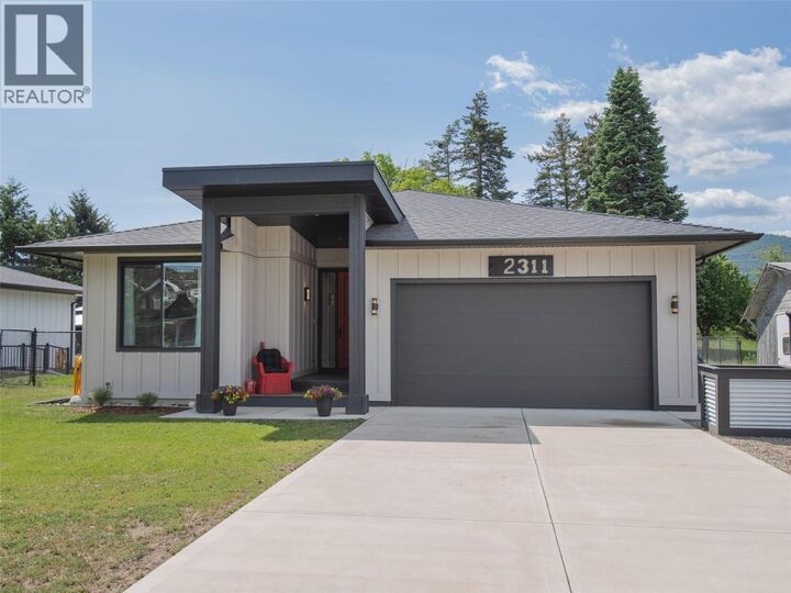 2311 Thornber Street — photo 1
