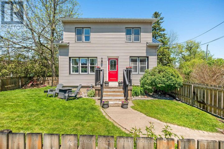 Property Photo:  560 King Street West  ON K7G 2H1 