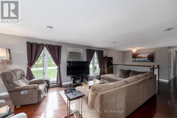 Property Photo:  2 Highland Drive  ON N0C 1E0 