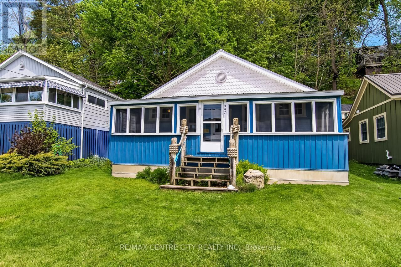 Property Photo:  347 First Street  ON N5L 1E3 