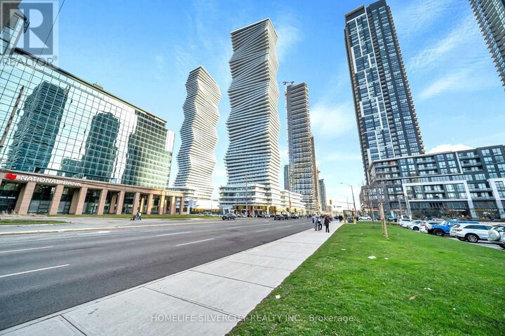 Property Photo:  3900 Confederation Parkway 3908  ON L5B 0M3 