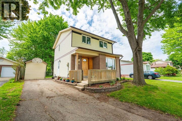 Property Photo:  114 Maplestone Avenue  ON N7S 4X2 