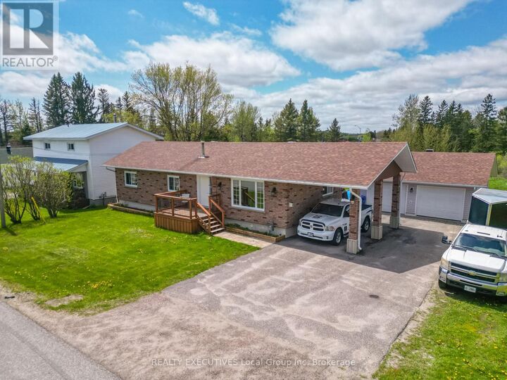 29 Dubeau Street — photo 1