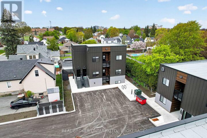Property Photo:  600 Second Street East Unit #4A  ON K6H 4H3 