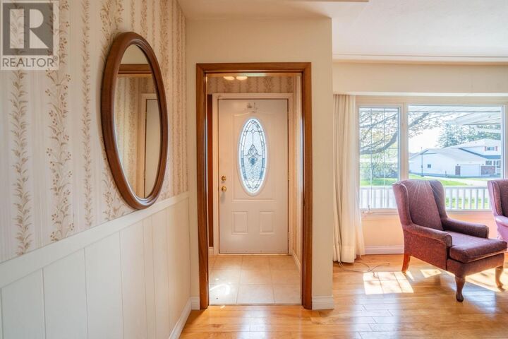 Property Photo:  133 Boehmer Blvd  ON P6B 5C1 