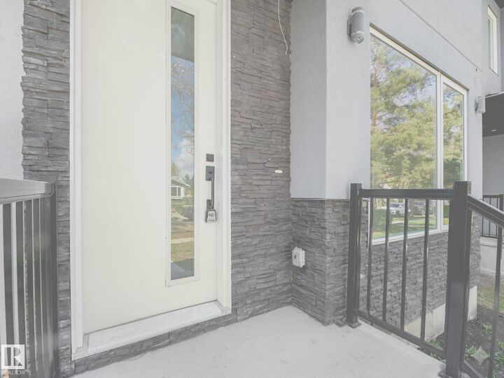 Property Photo: 13843 110A Avenue NW AB T5M 2N1