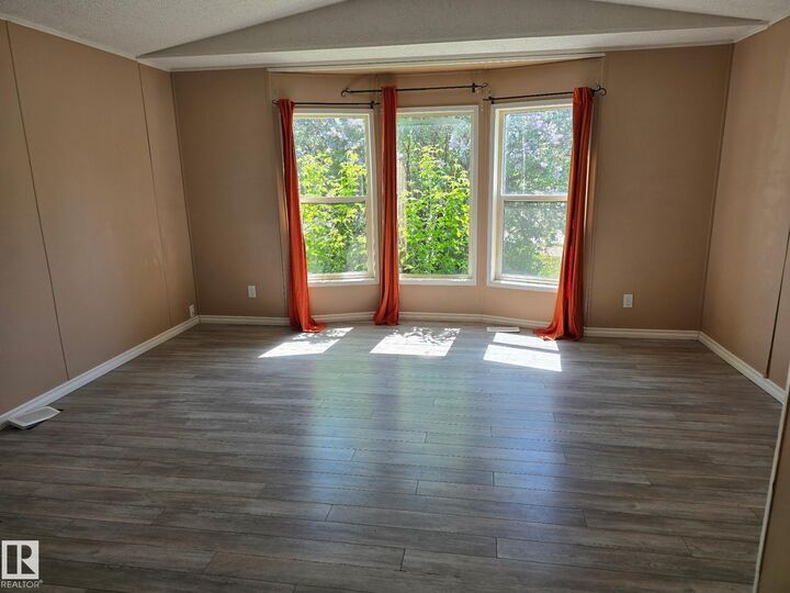 Property Photo: 5204 53 Avenue AB T9M 1W9