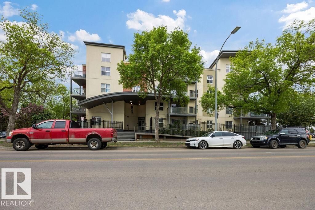 Property Photo: 10118 106 Avenue NW 204 AB T5H 0B8