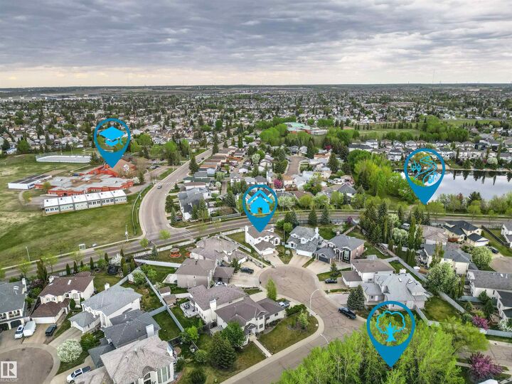 Property Photo: 141 Kulawy Drive NW AB T6L 6T9