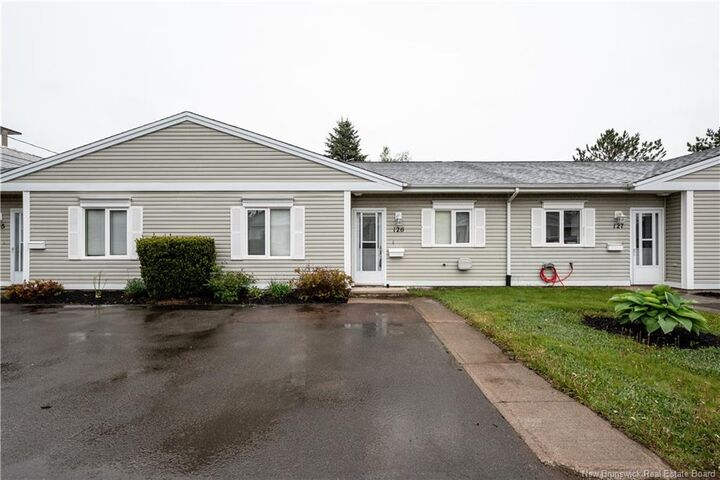 Property Photo:  268 Acadie Avenue 126  NB E1A 6T2 