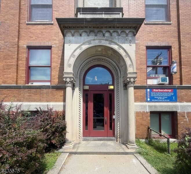 Property Photo: 2000 West St NJ 07087