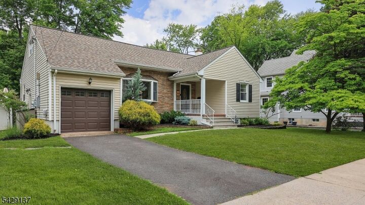 Property Photo:  211 Cranford Ave  NJ 07016 
