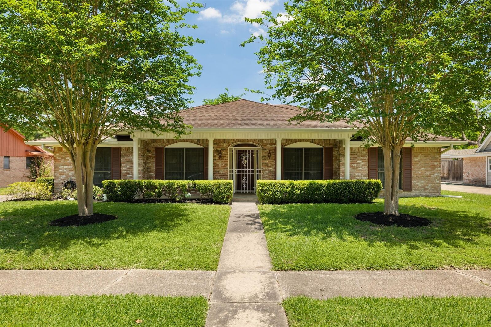 Property Photo: 7618 Del Rey Lane TX 77071