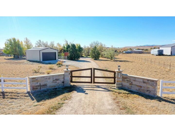 Property Photo:  5001 W County Road 4  CO 80513 