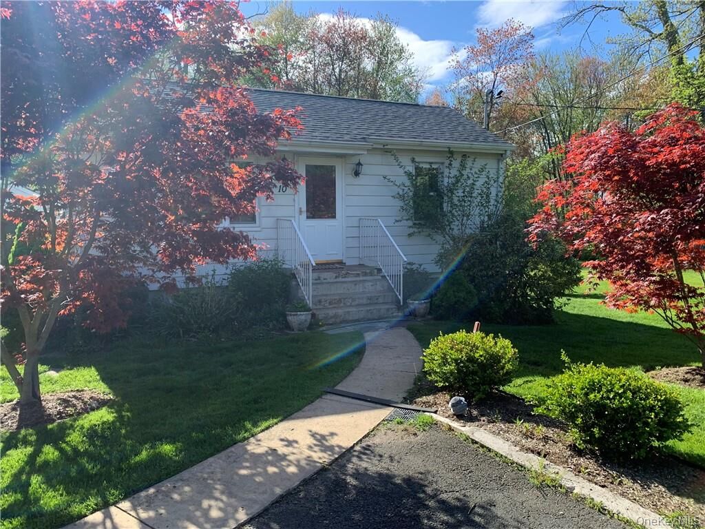 Property Photo:  10 W Clarkstown Road  NY 10956 