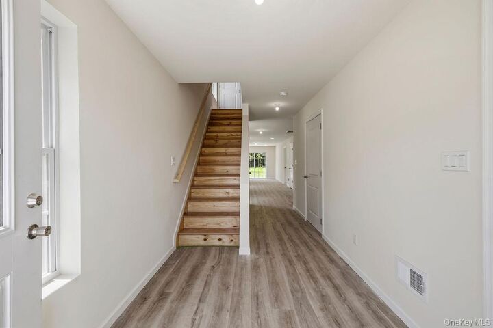 Property Photo:  27 Wayne Avenue  NY 10993 