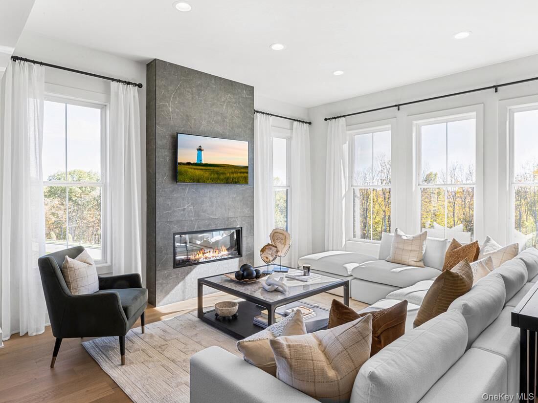 Property Photo:  2062 Eastview Lane 66  NY 10512 