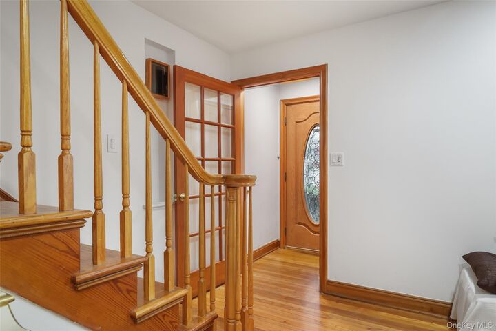 Property Photo:  187 Commonwealth Avenue  NY 11758 