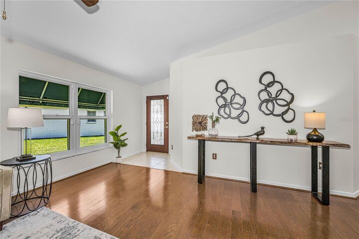 Property Photo: 11116 Jenkins Court FL 33576